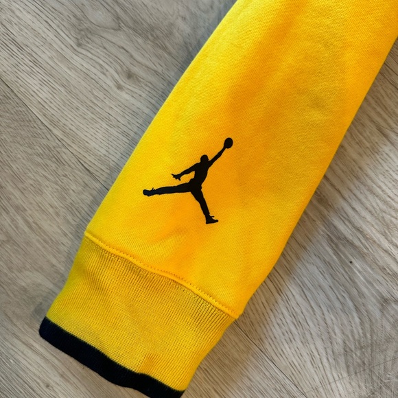 Nike Air Jordan Men’s Yellow Hoodie - Picture 2 of 5